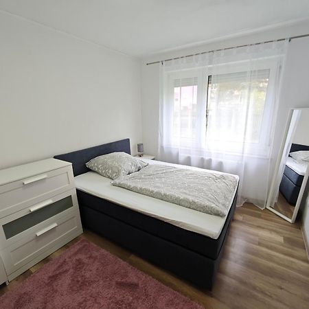 Fh-Naehe: Modernes Apt Mit Balkon Хоф Экстерьер фото