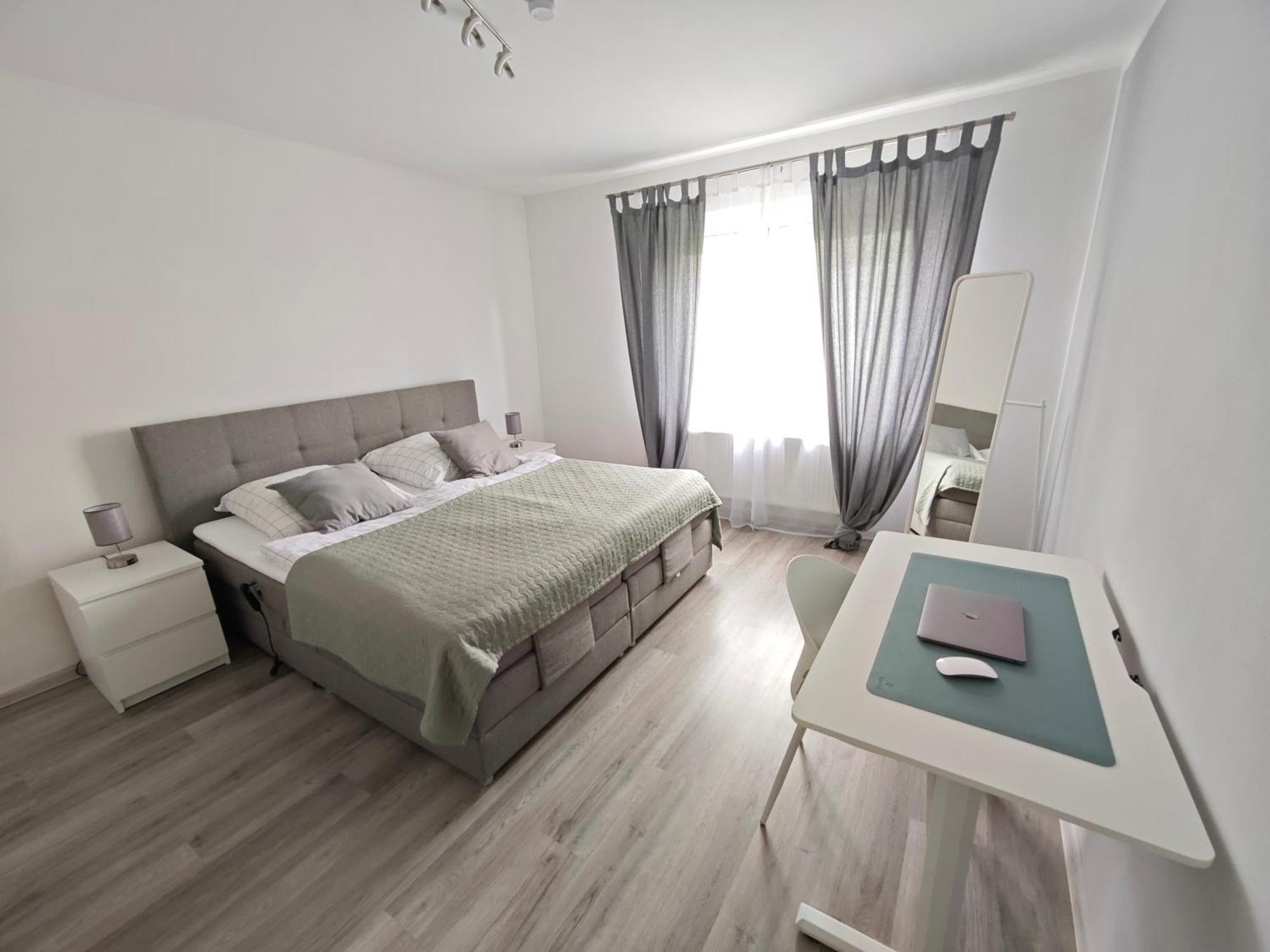 Fh-Naehe: Modernes Apt Mit Balkon Хоф Экстерьер фото